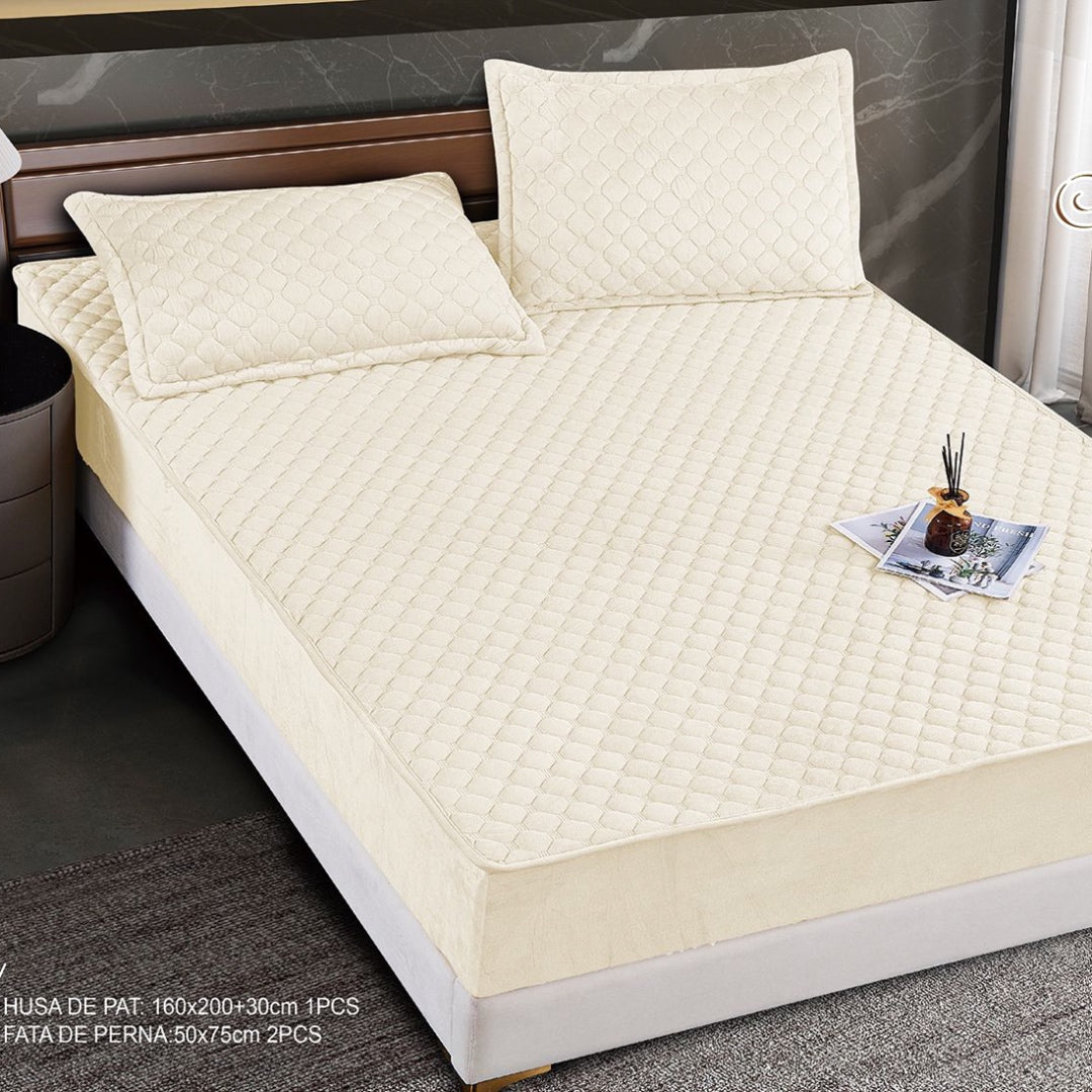 Hus? Matlasat? Tip Topper din Catifea 160x200cm, cu 2 Fe?e de Pern? 50x70cm - Somn Odihnitor ?i Sus?inere pentru Spate, Crem