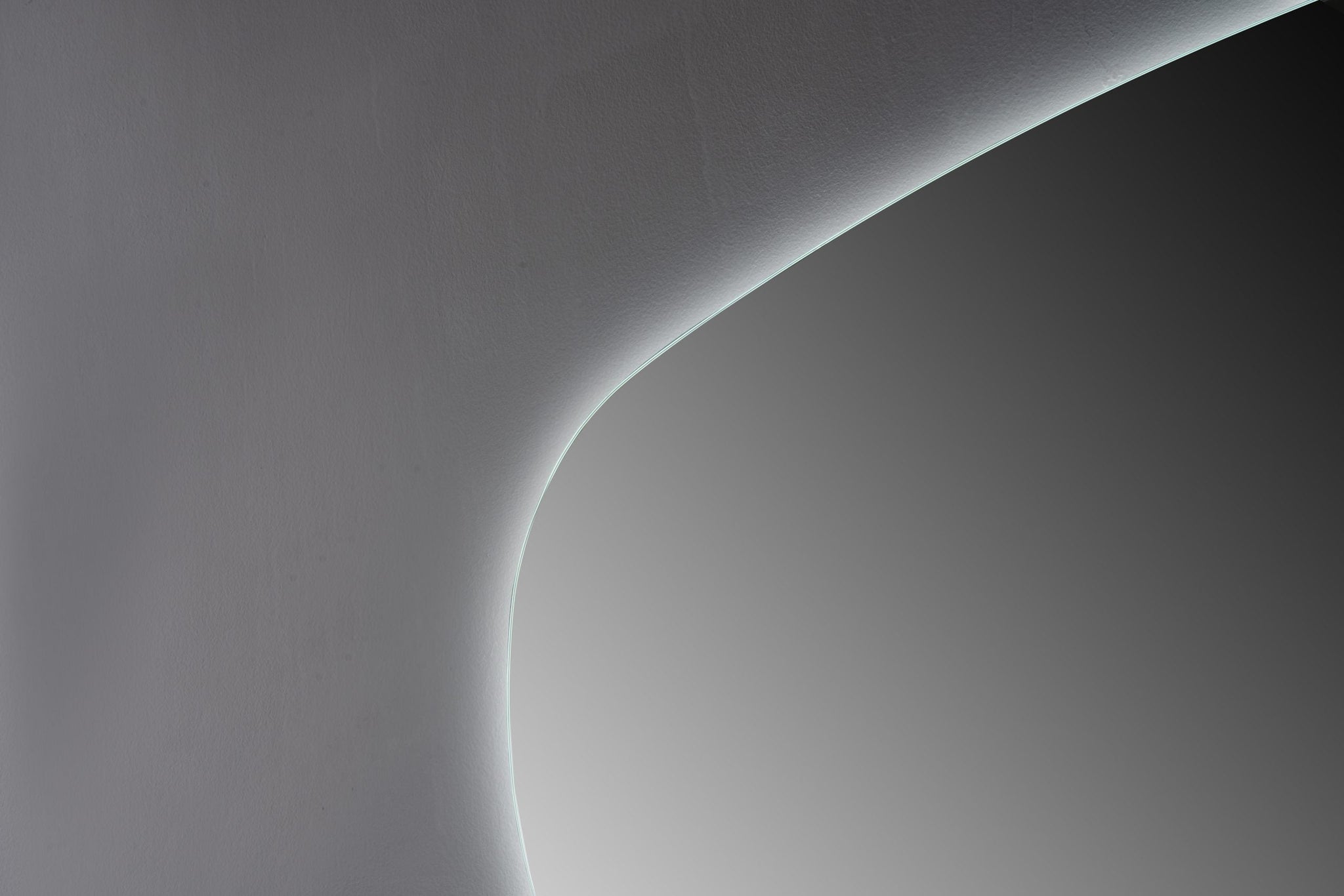 Oglinda LED Ovala Premium 150×85 cm, 3 Tipuri de Lumina – Calda, Rece, Neutra