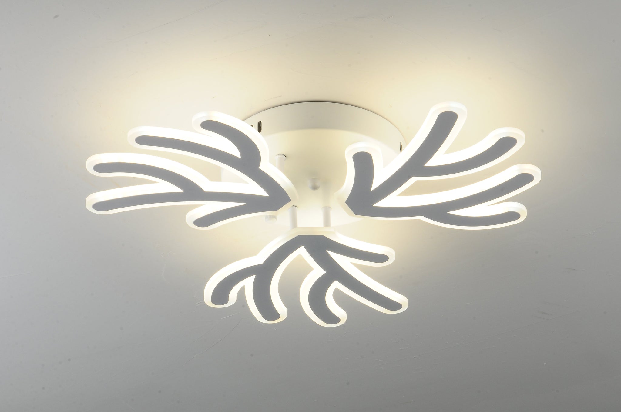 Lustra LED RFAN, Model K46-3, cu Telecomanda, 3 Tipuri de Lumina, Intensitate Reglabila, 150W, Alb
