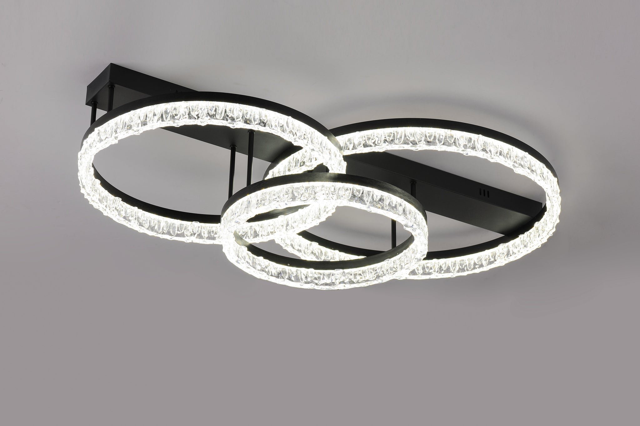 Lustra LED RFAN, Model T9898/3, cu Telecomanda, 3 Tipuri de Lumina, Intensitate Reglabila, 240W, Negru