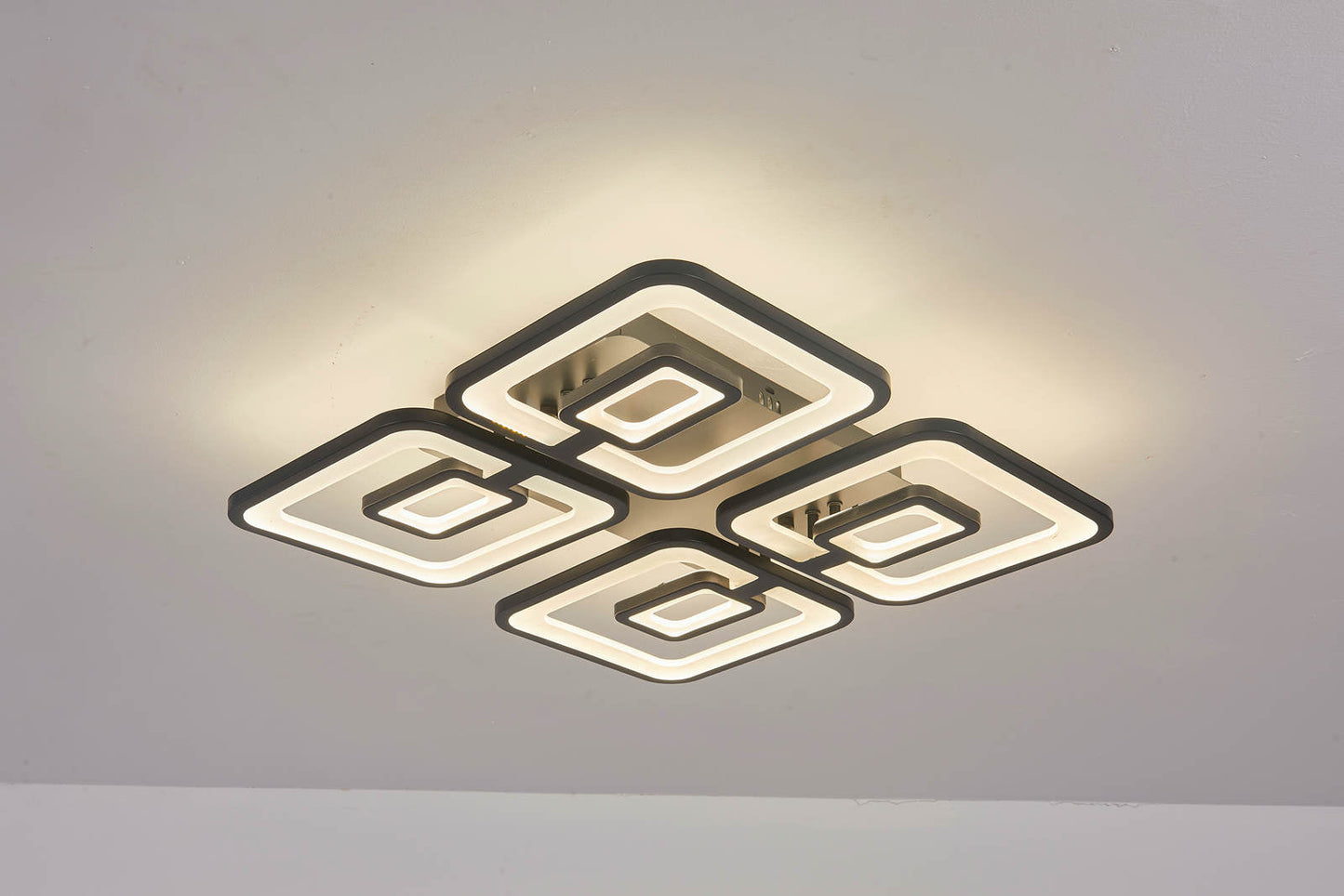 Lustra LED RFAN, Model M025-4, Cu Telecomanda, 3 Tipuri De Lumina, Intensitate Reglabila, 200W, Negru