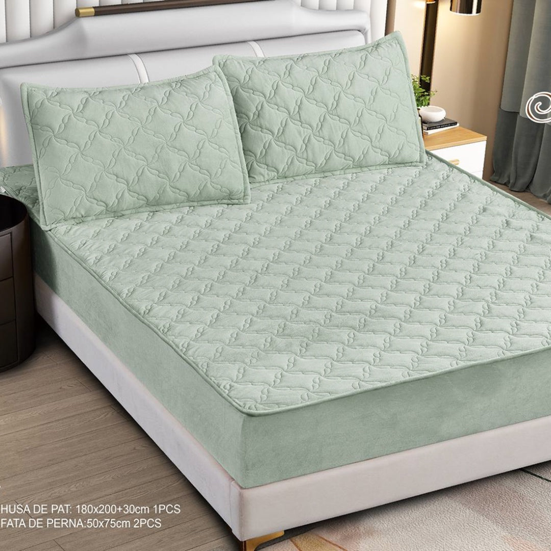 Husa Saltea cu Elastic 180x200cm tip Topper si 2 fete de perna, Verde salvie
