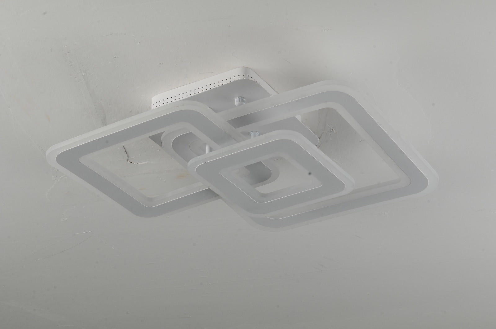 Lustra LED RFAN, Model M988-3, cu Telecomanda, 3 Tipuri de Lumina, Intensitate Reglabila, 170W, Alb