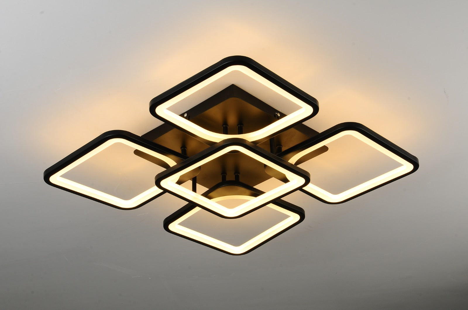 Lustra LED RFAN, Model K40-4+1, cu Telecomanda, 3 Tipuri de Lumina, Intensitate Reglabila, 182W, Negru