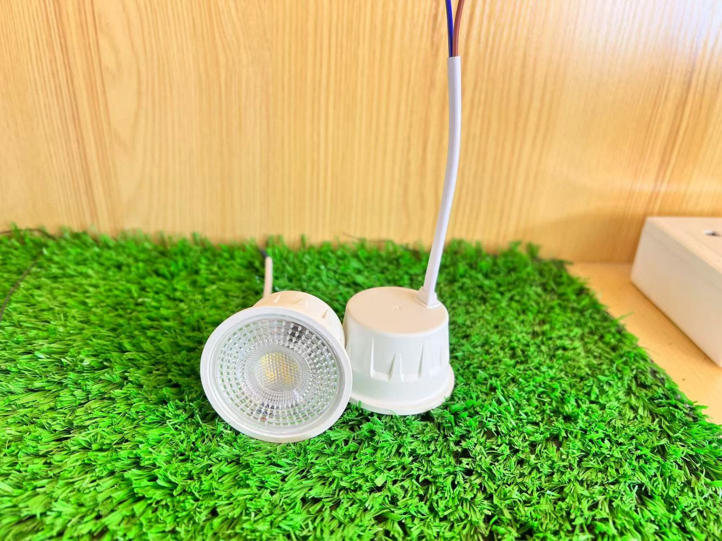 Spot LED RFAN, GU10, Incastrat, Fara Rama, Lumina Calda, 3000K, 7W, Alb