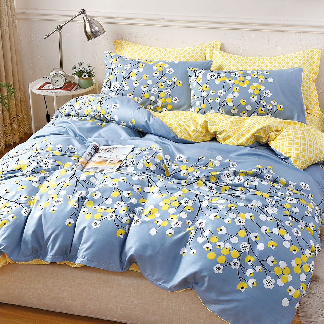 Lenjerie pat dublu, bumbac satinat, cearsaf clasic, 4 piese,  Albastru, floricele