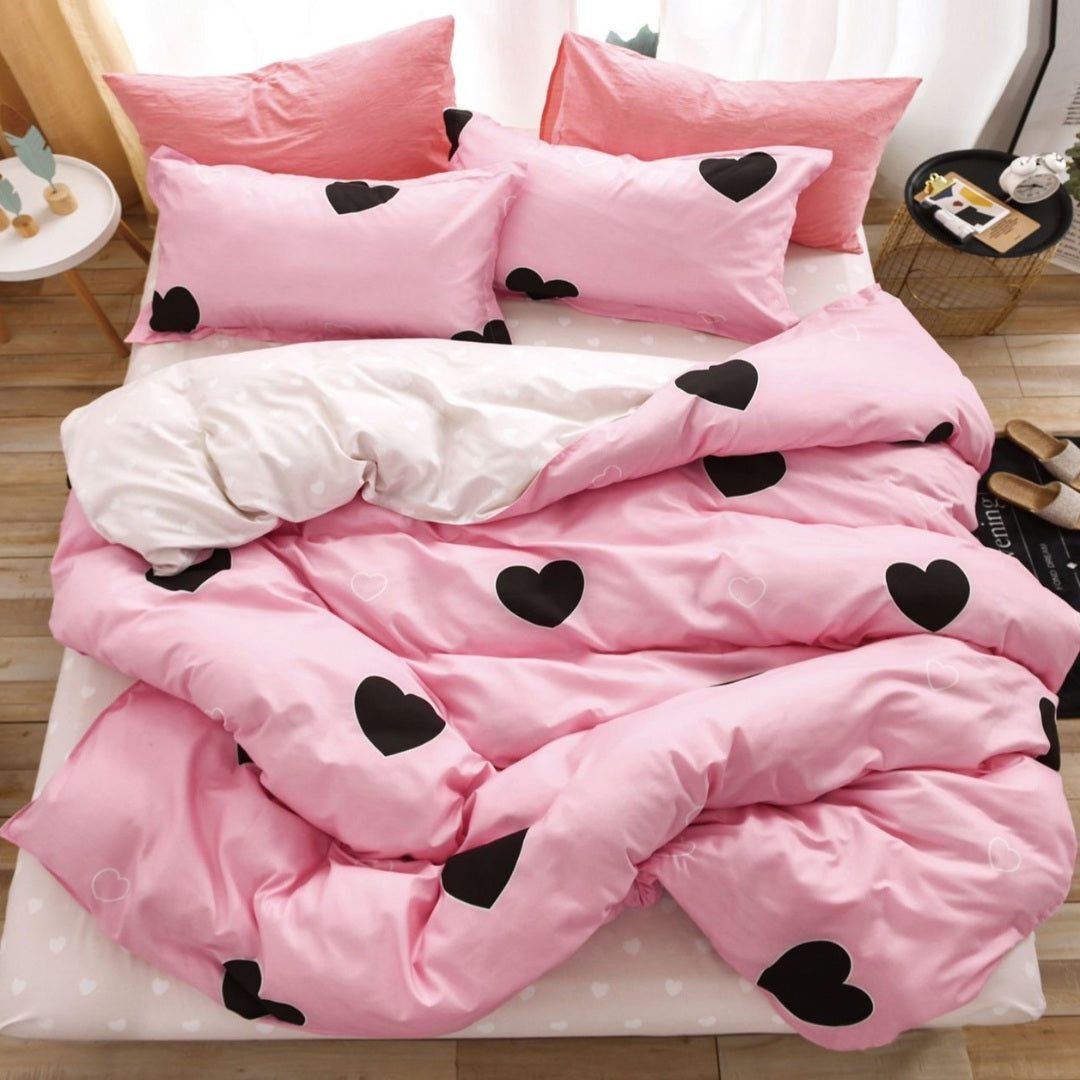 Lenjerie pat dublu cu Elastic, bumbac satinat, Roz, inimioare SPR-E-143